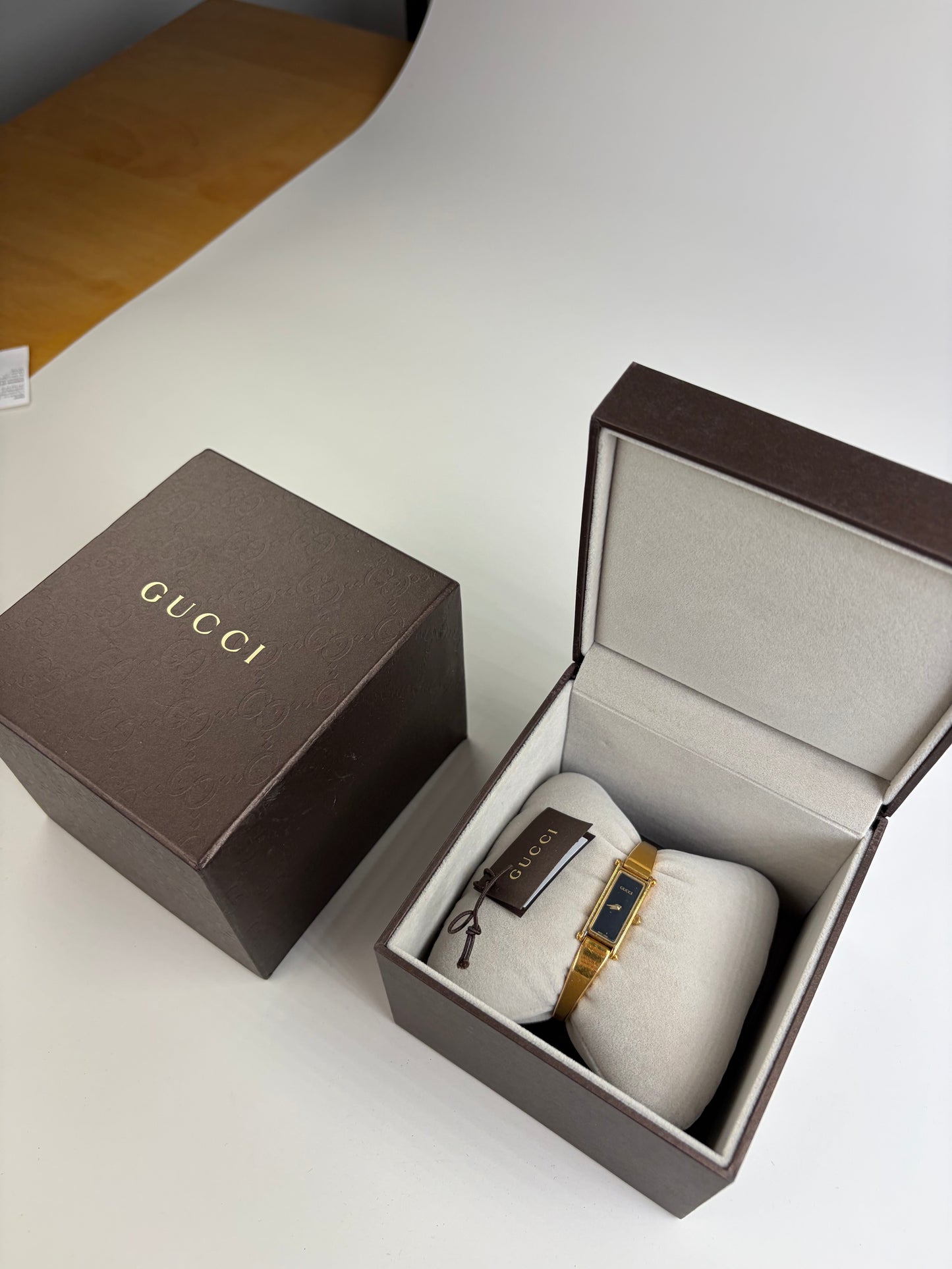 Vintage Gucci Gold-Tone Bracelet Watch Black Dial