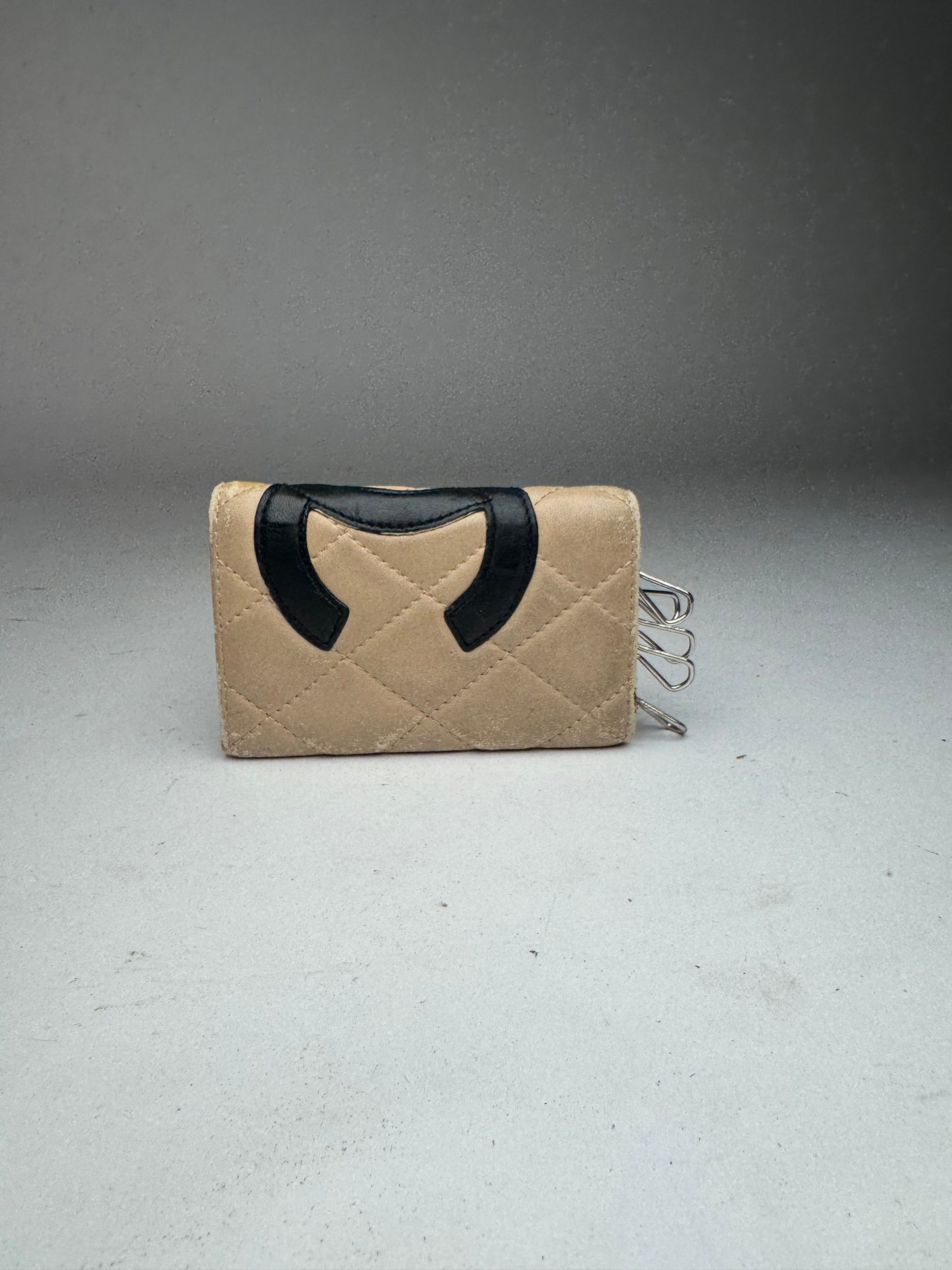Vintage Chanel Leather Key Holder Beige black