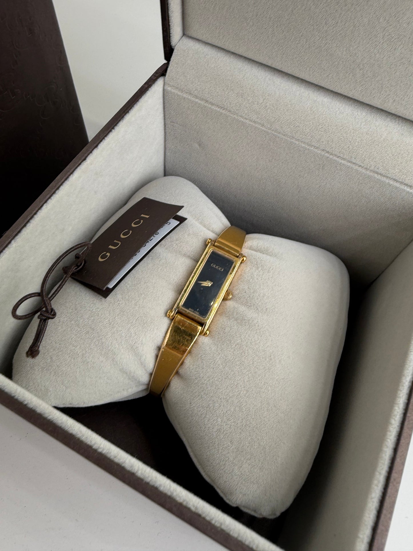 Vintage Gucci Gold-Tone Bracelet Watch Black Dial