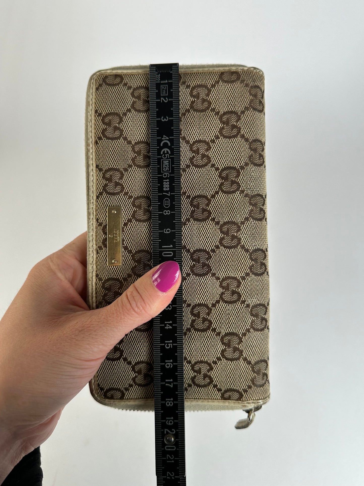 Vintage Gucci GG Canvas Zip-Around Wallet Beige