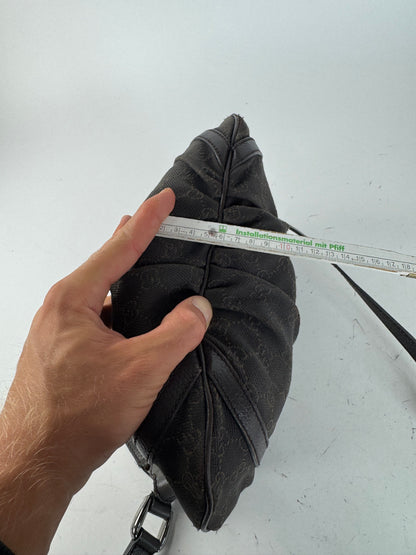 Sac vintage en toile monogrammée Gucci D Lock noir