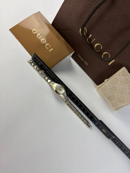 Vintage Gucci Stainless Steel Ladies Quartz Watch Late 1990s Silver Gold
