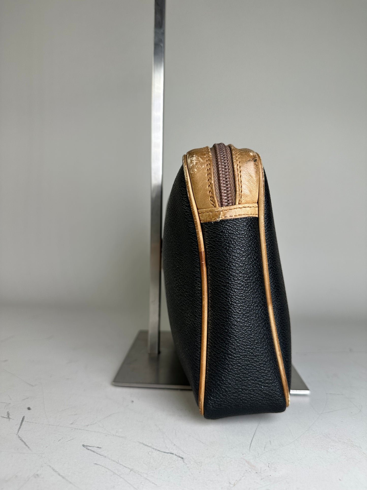 Vintage Givenchy Pebbled Leather Clutch Black Beige Gold
