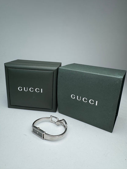 Montre Gucci vintage en acier avec mors argenté