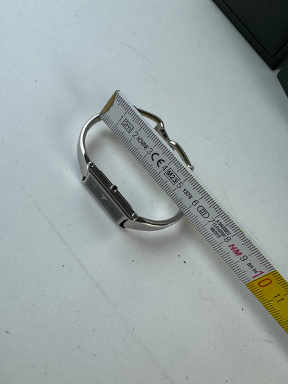 Montre Gucci vintage en acier avec mors argenté