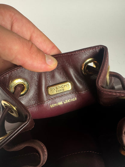 Sac seau vintage en cuir Givenchy violet