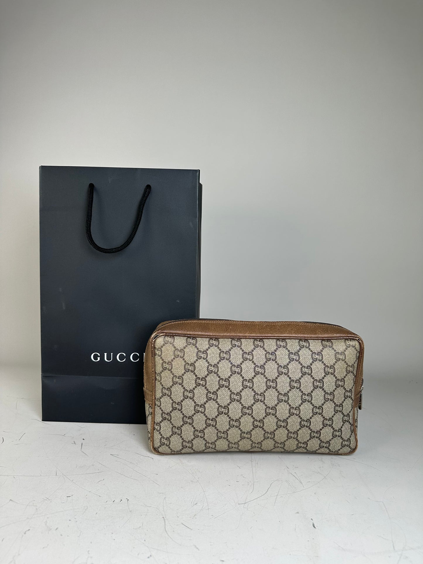 Vintage Gucci GG Supreme Cosmetic Case Beige Brown