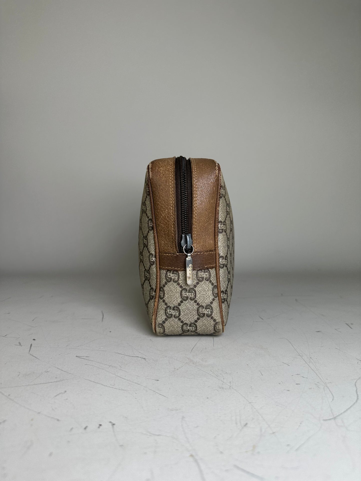 Vintage Gucci GG Supreme Cosmetic Case Beige Brown