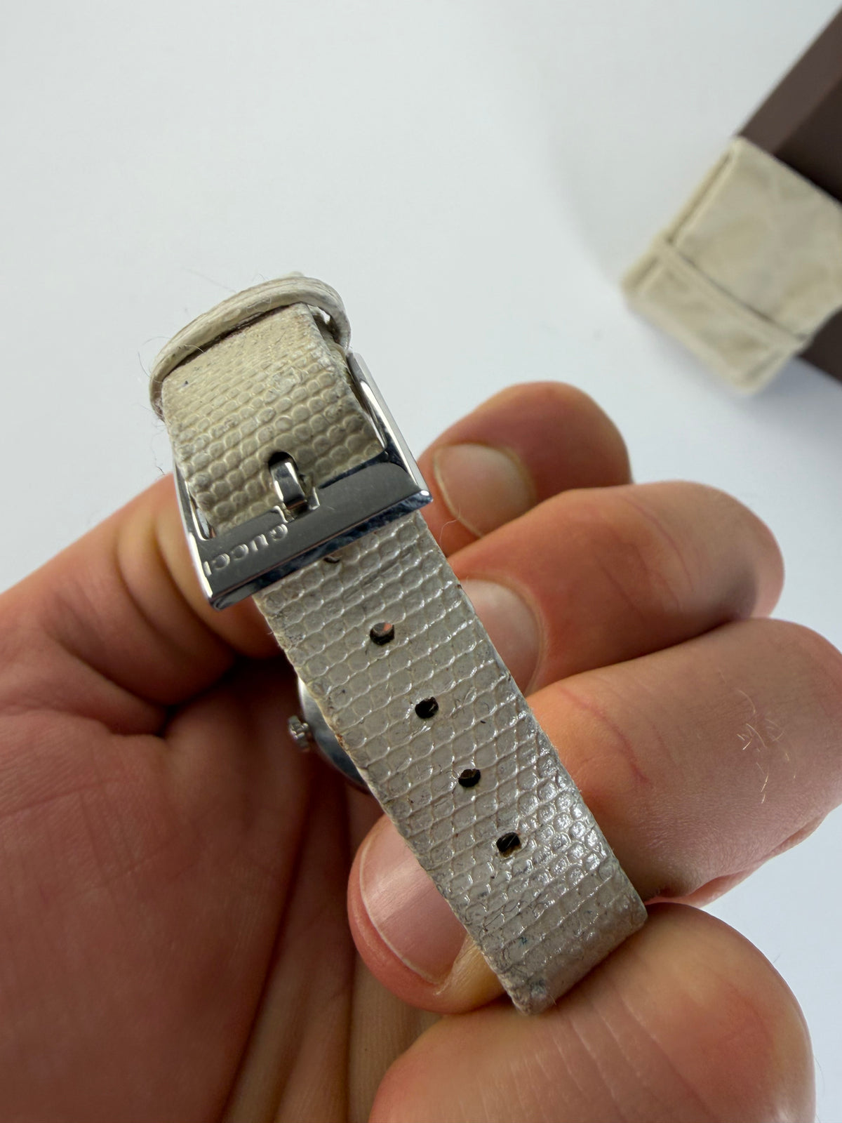 Vintage Gucci Leather Strap Watch c. 2000s Cream Silver