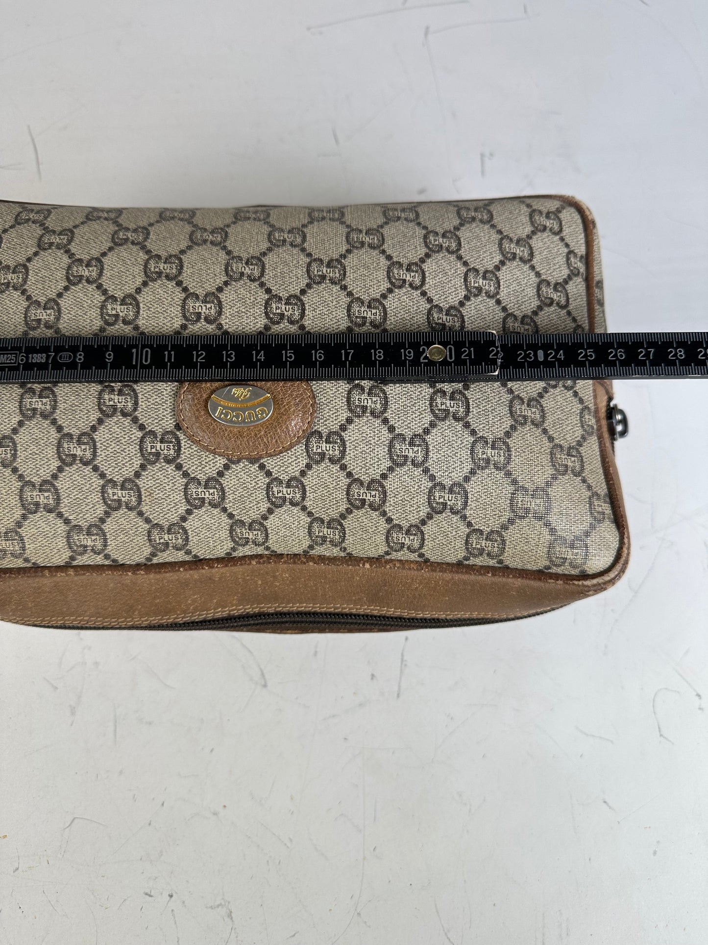 Vintage Gucci GG Supreme Cosmetic Case Beige Brown