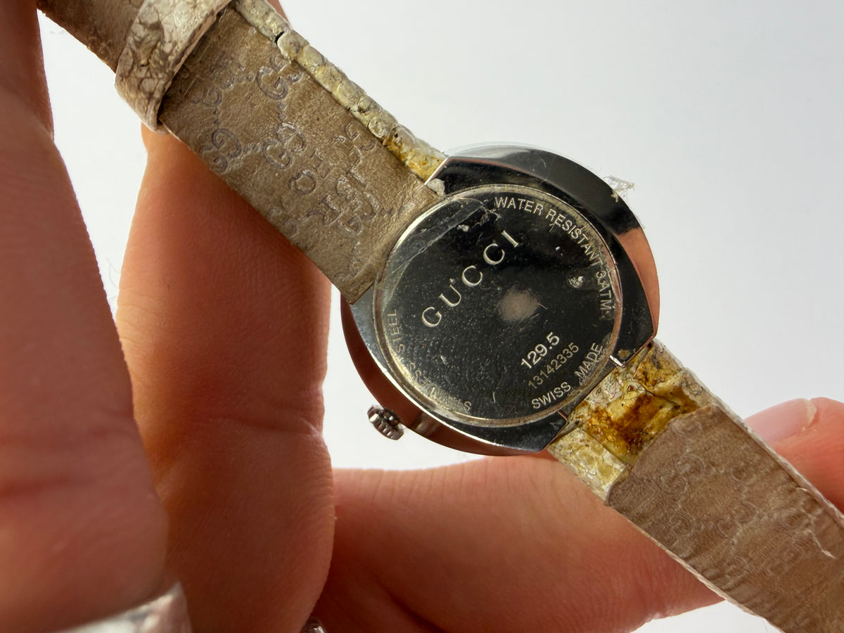 Vintage Gucci Leather Strap Watch c. 2000s Cream Silver
