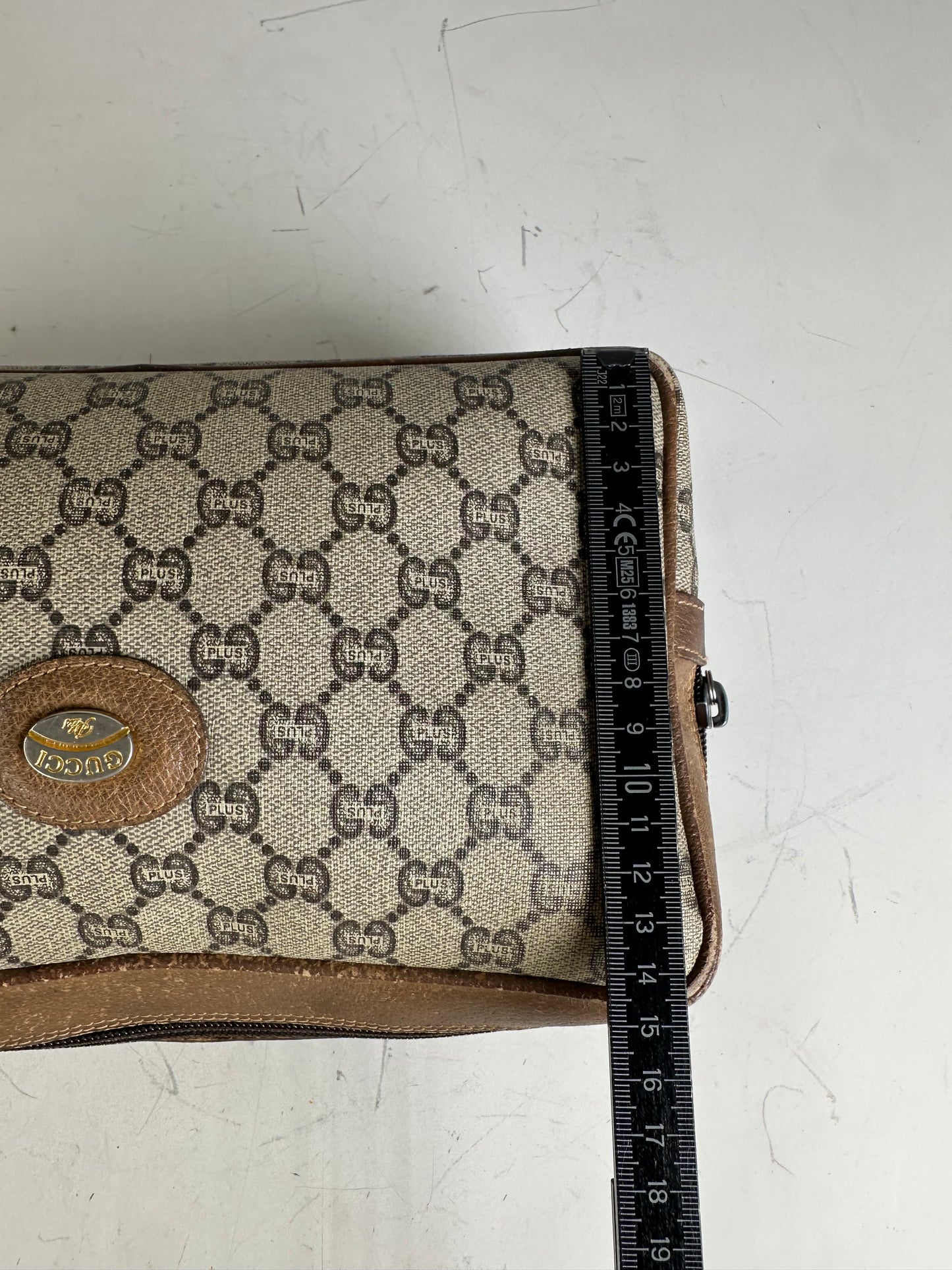 Vintage Gucci GG Supreme Cosmetic Case Beige Brown