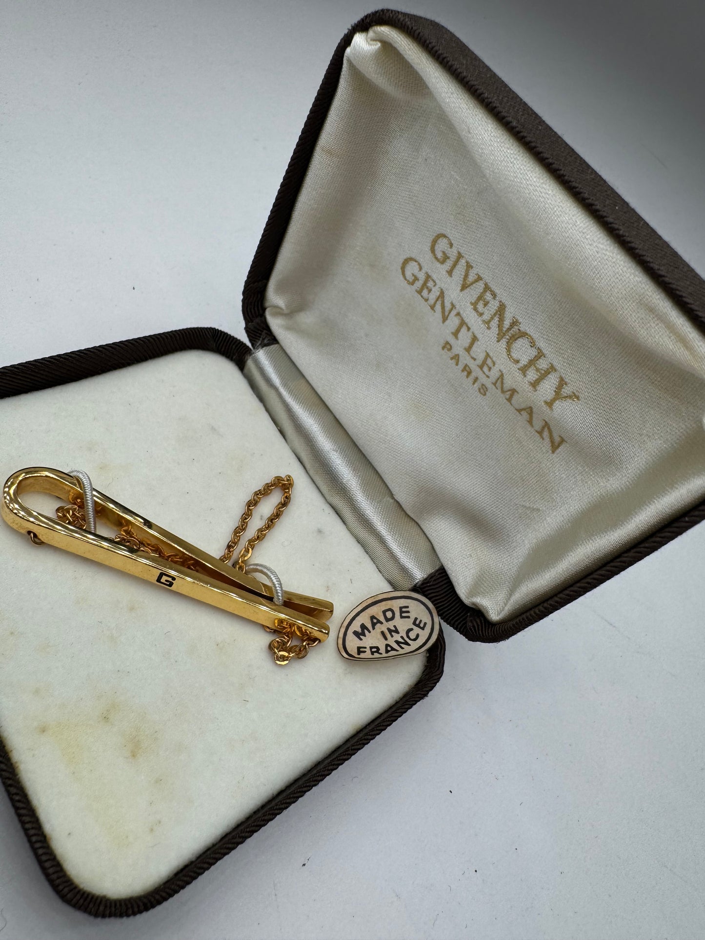 Vintage Givenchy Money Tie Clap golden