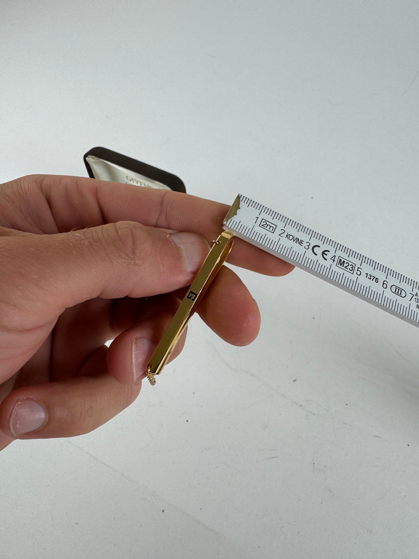 Vintage Givenchy Money Tie Clap golden