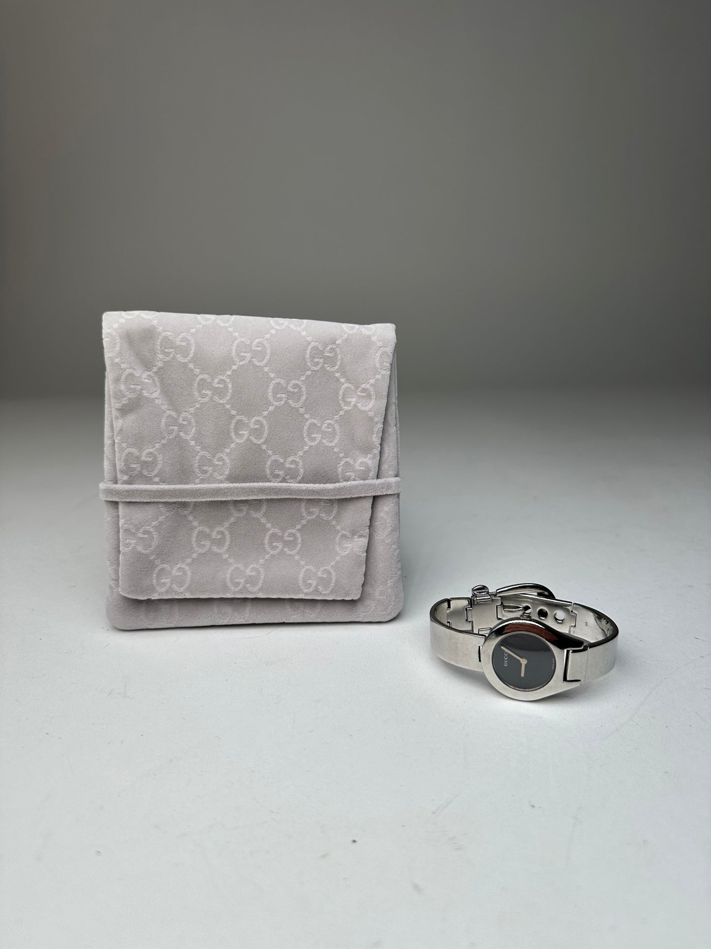 Vintage Gucci Quartz Steel Watch silver
