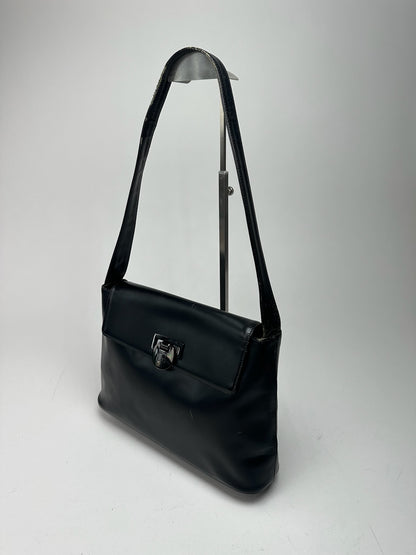 Vintage Givenchy 4G leather bag black