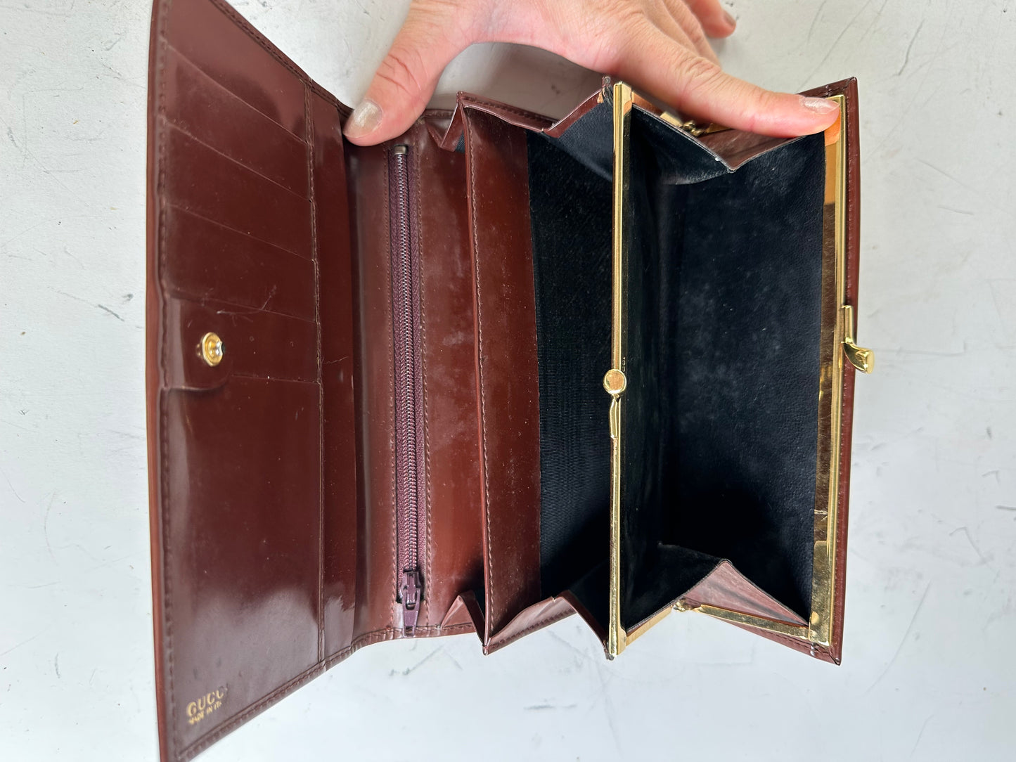 Vintage Gucci Leather Wallet Burgundy Gold Clasp