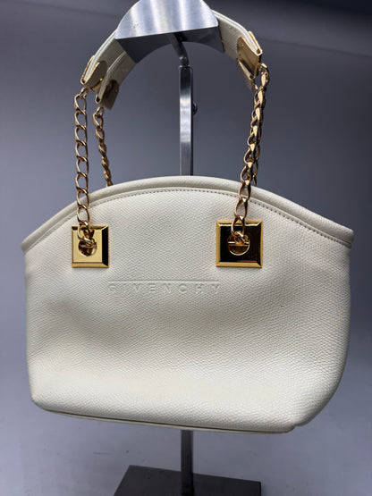 Sac vintage en cuir blanc Givenchy