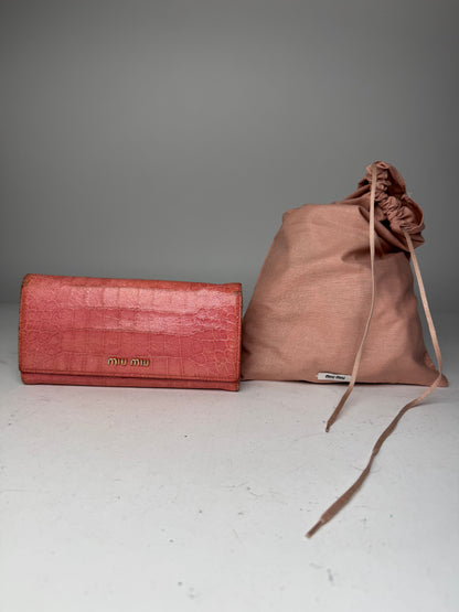 Vintage Miu Miu Crocodile Emblossed Patent Leather wallet Pink