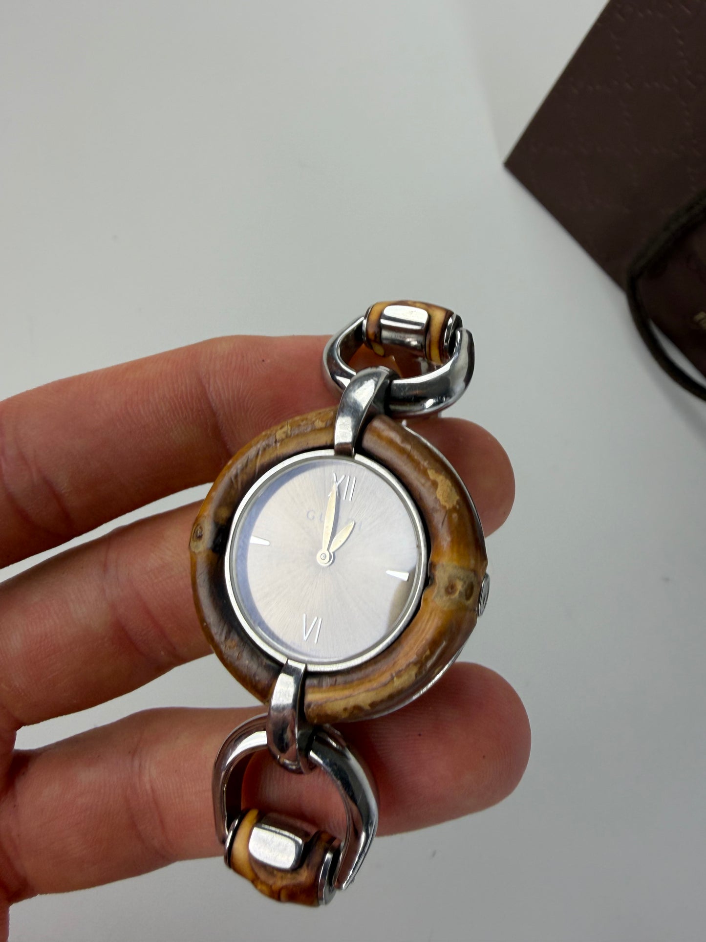 Vintage Gucci GG Logo Stainless Steel Bracelet Watch Brown Silver