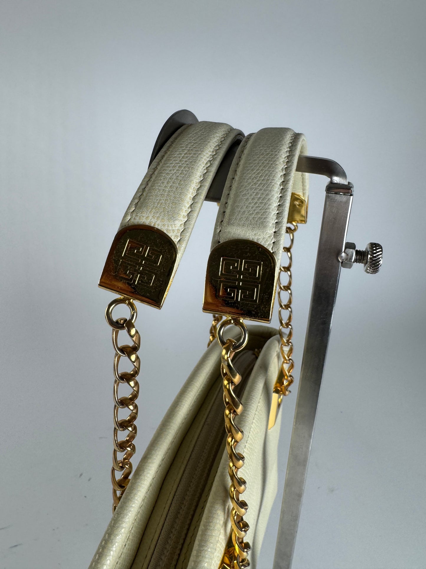 Sac vintage en cuir blanc Givenchy