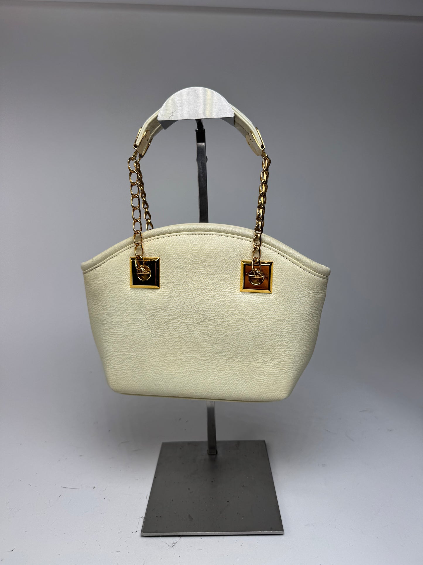 Sac vintage en cuir blanc Givenchy