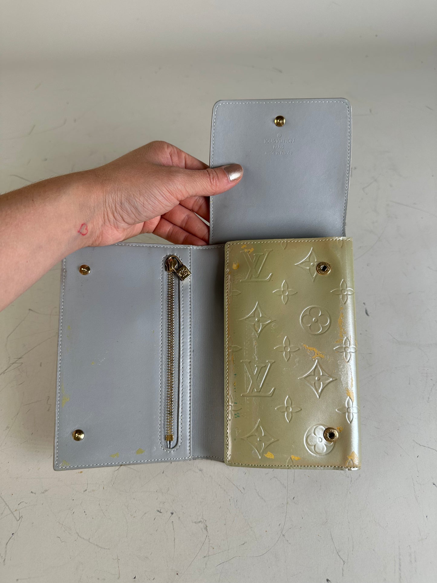 Vintage Louis Vuitton Monogram Vernis Wallet Pale Green Gold