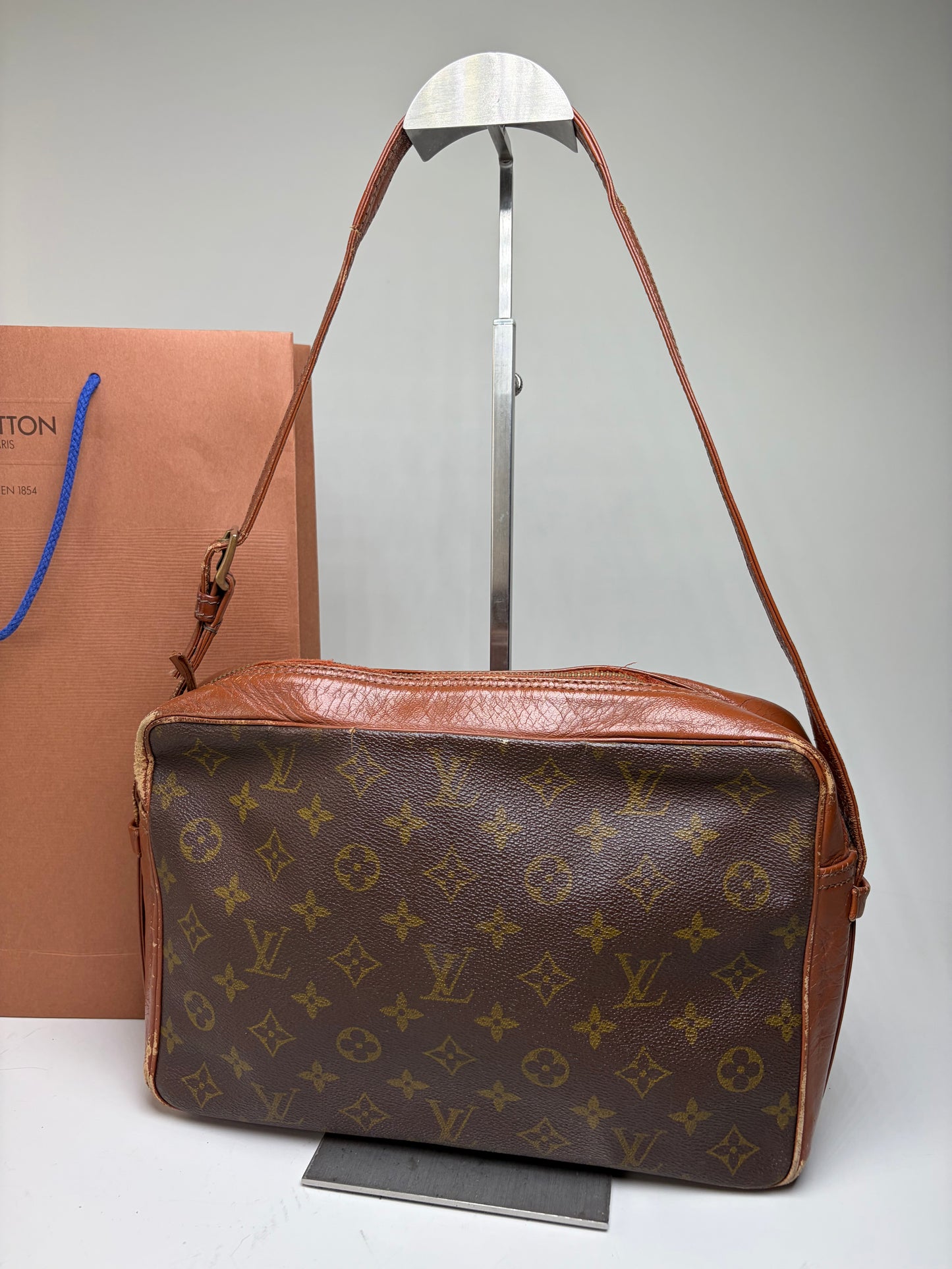 Vintage Louis Vuitton Monogram Canvas Crossbody Bag Brown Gold