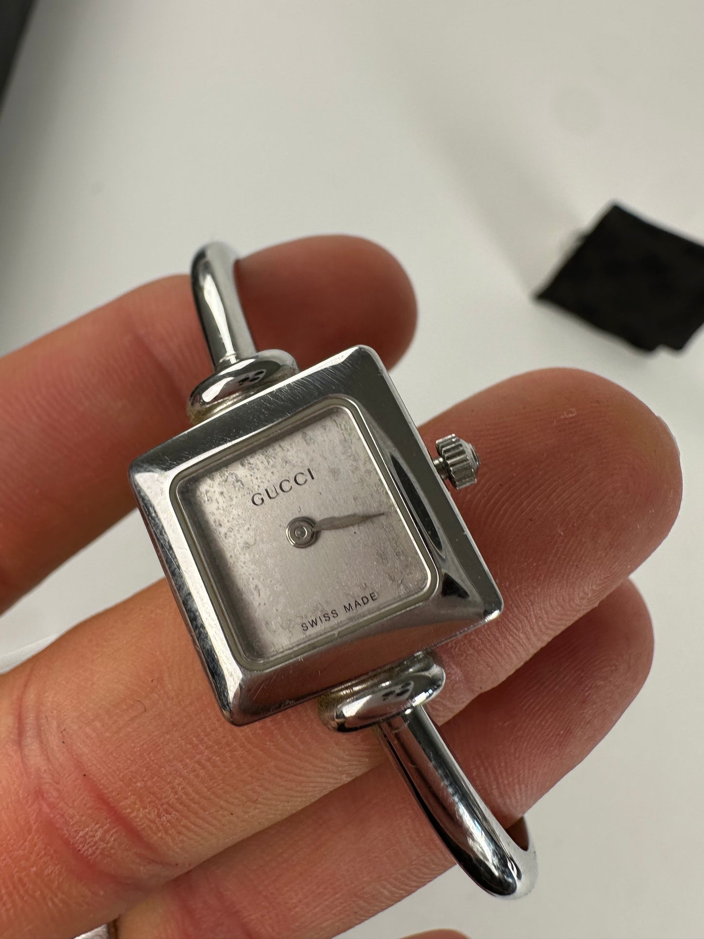 Vintage Gucci 1900L Bangle Watch Stainless Steel Silver