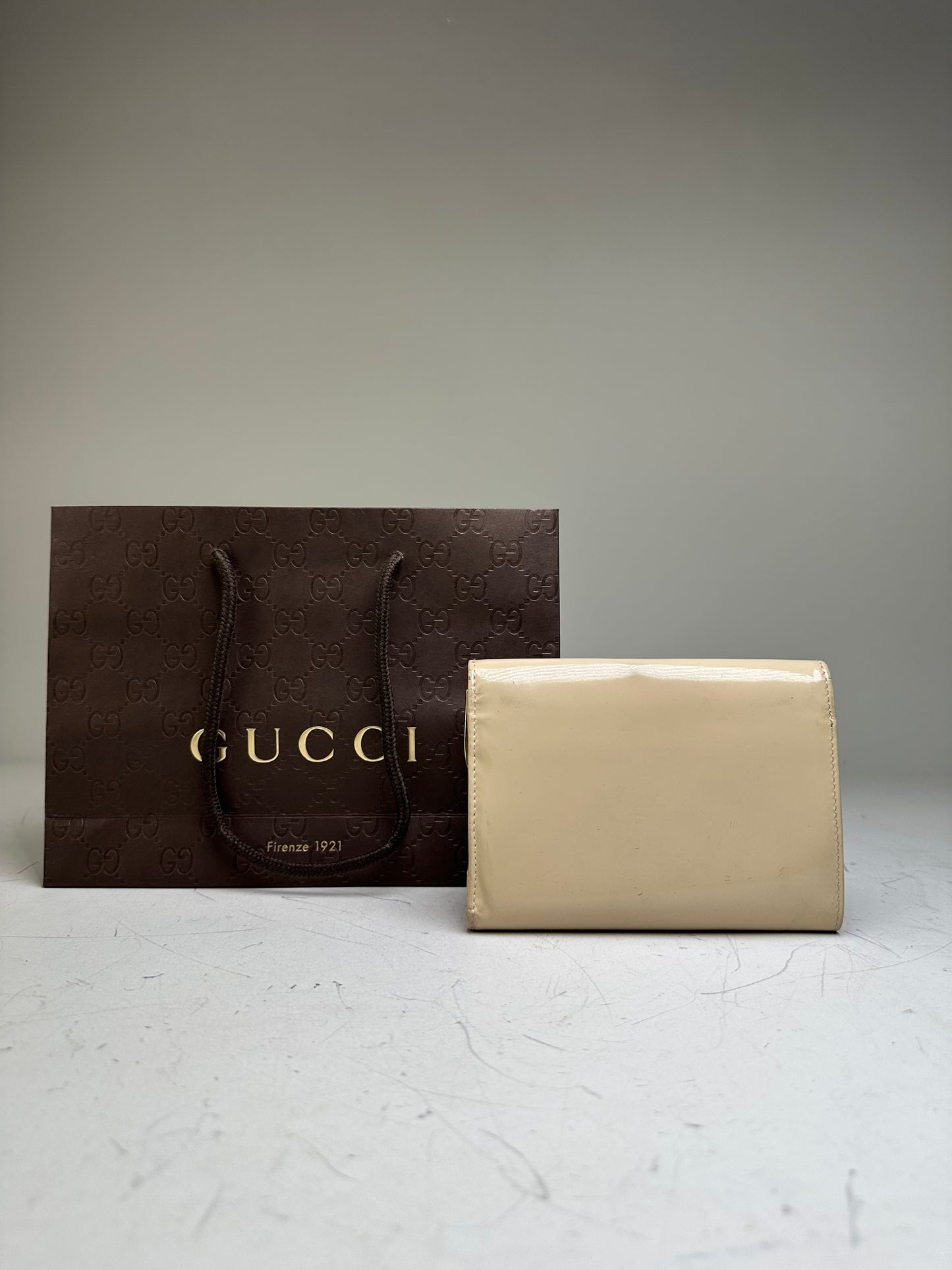 Vintage Gucci Patent Leather Clutch Cream Gold