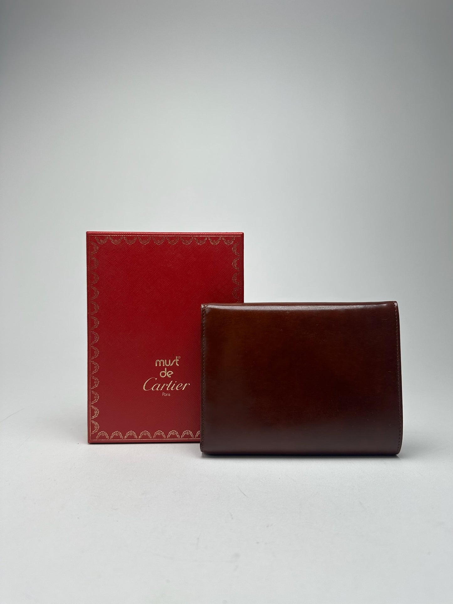 Vintage Cartier patent leather Panthere wallet red