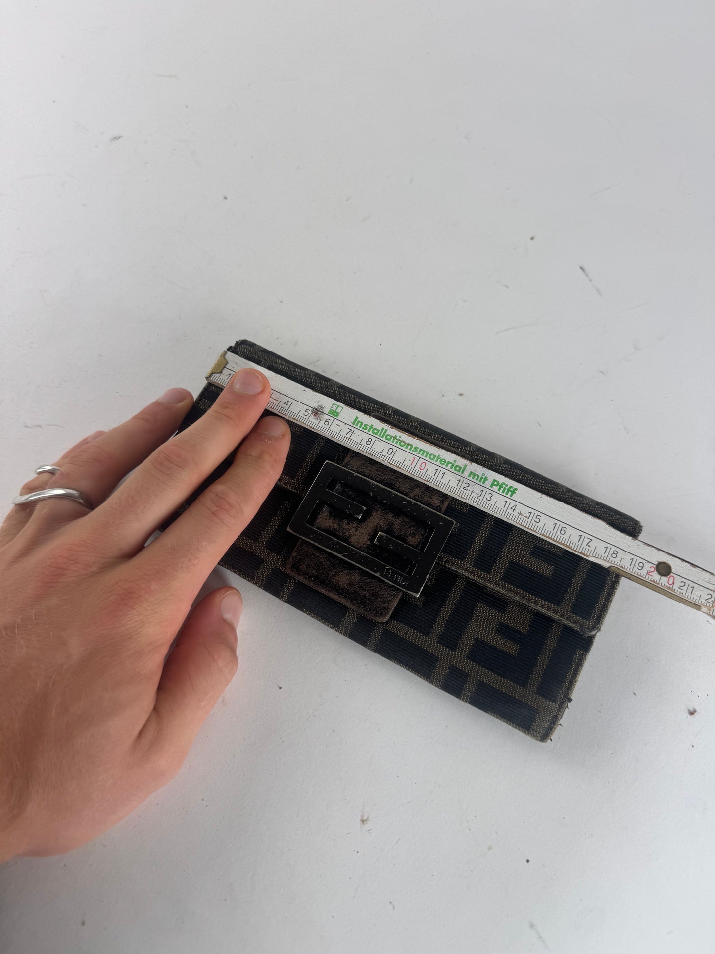 Portefeuille vintage Fendi Baguette en cuir marron