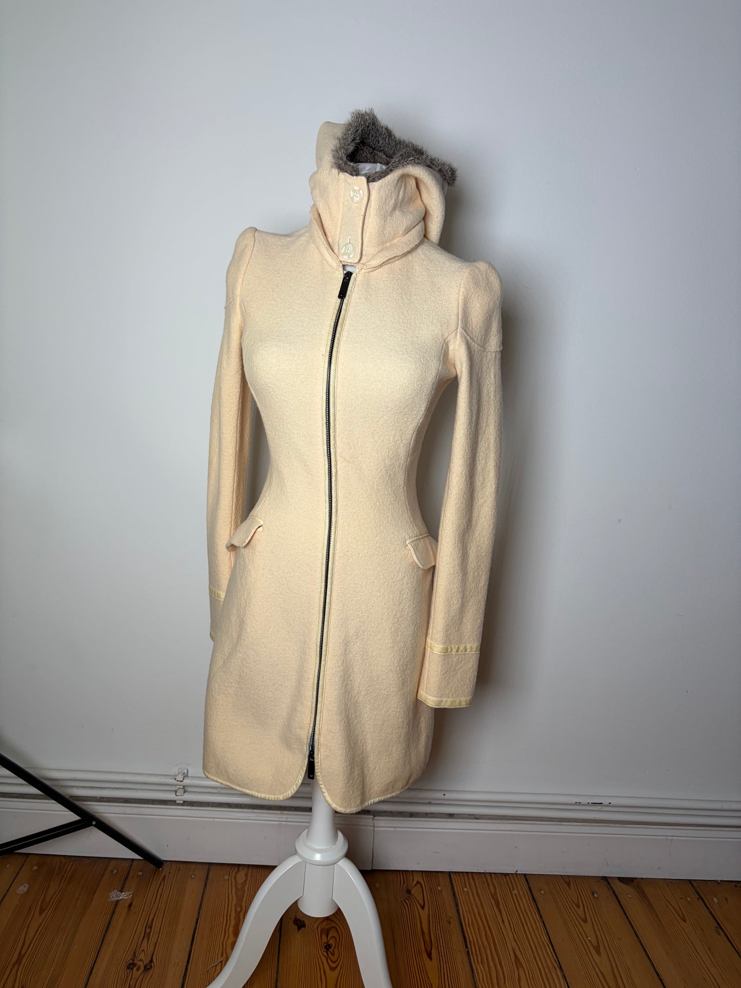 Vintage Armani Wool Blend Coat Fur Trim Cream M