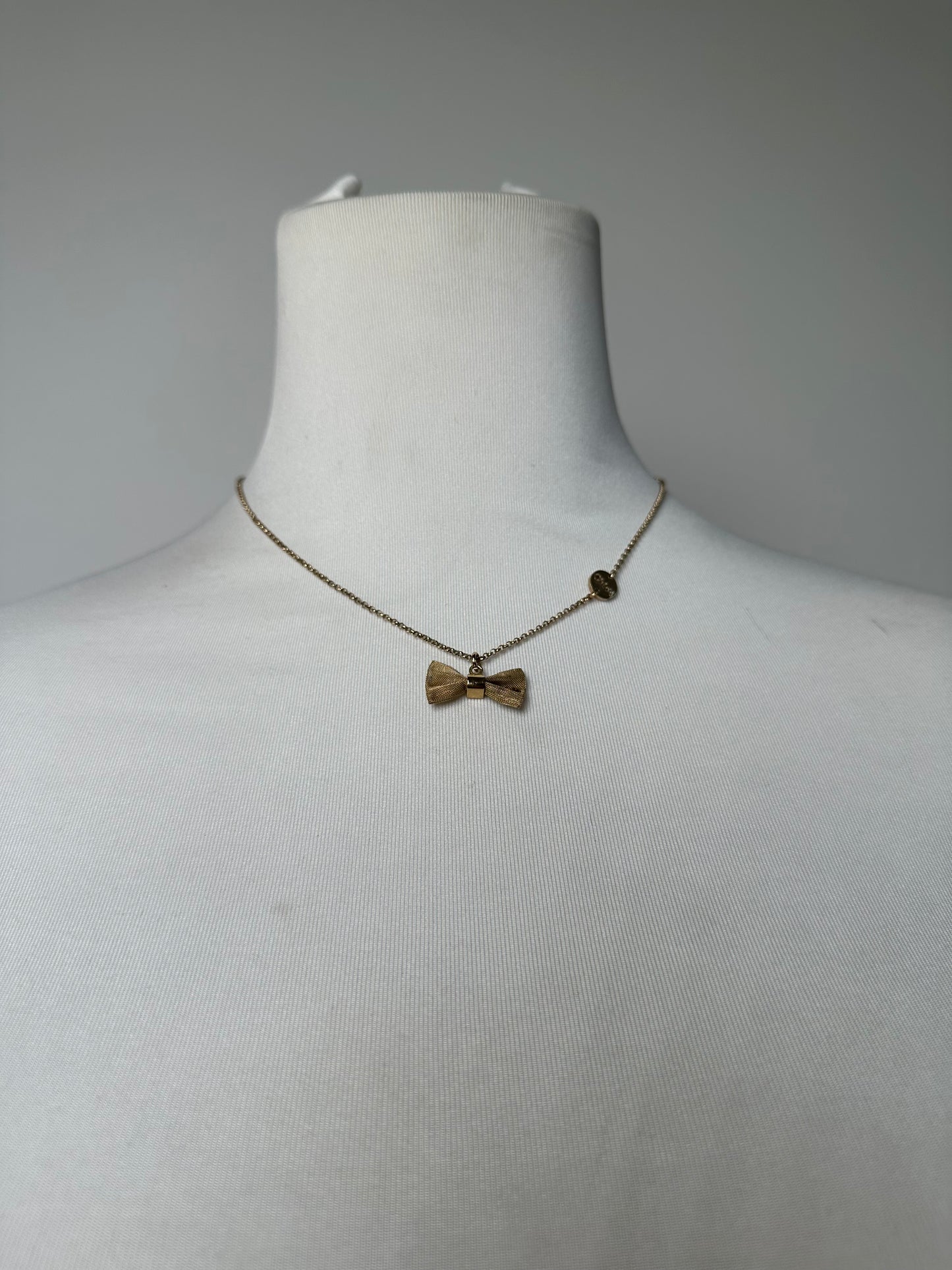 Vintage Chloe Chain Link Necklace Gold-Tone Metal