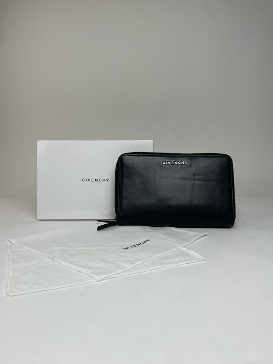 Vintage Givenchy Leather Clutch Black