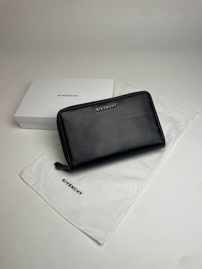 Vintage Givenchy Leather Clutch Black