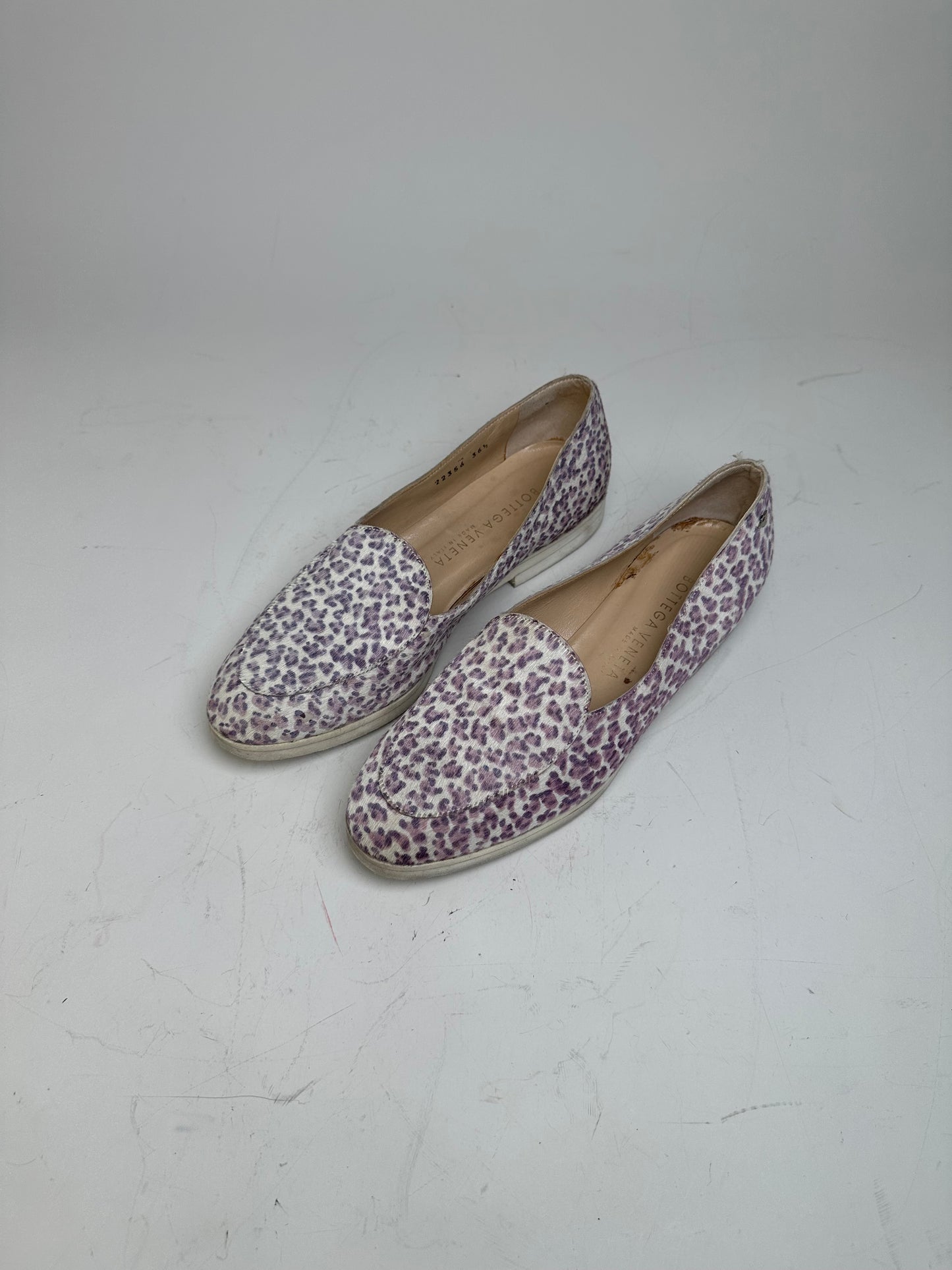 Vintage Bottega Veneta Embossed Leather Flats White Purple EU36.5
