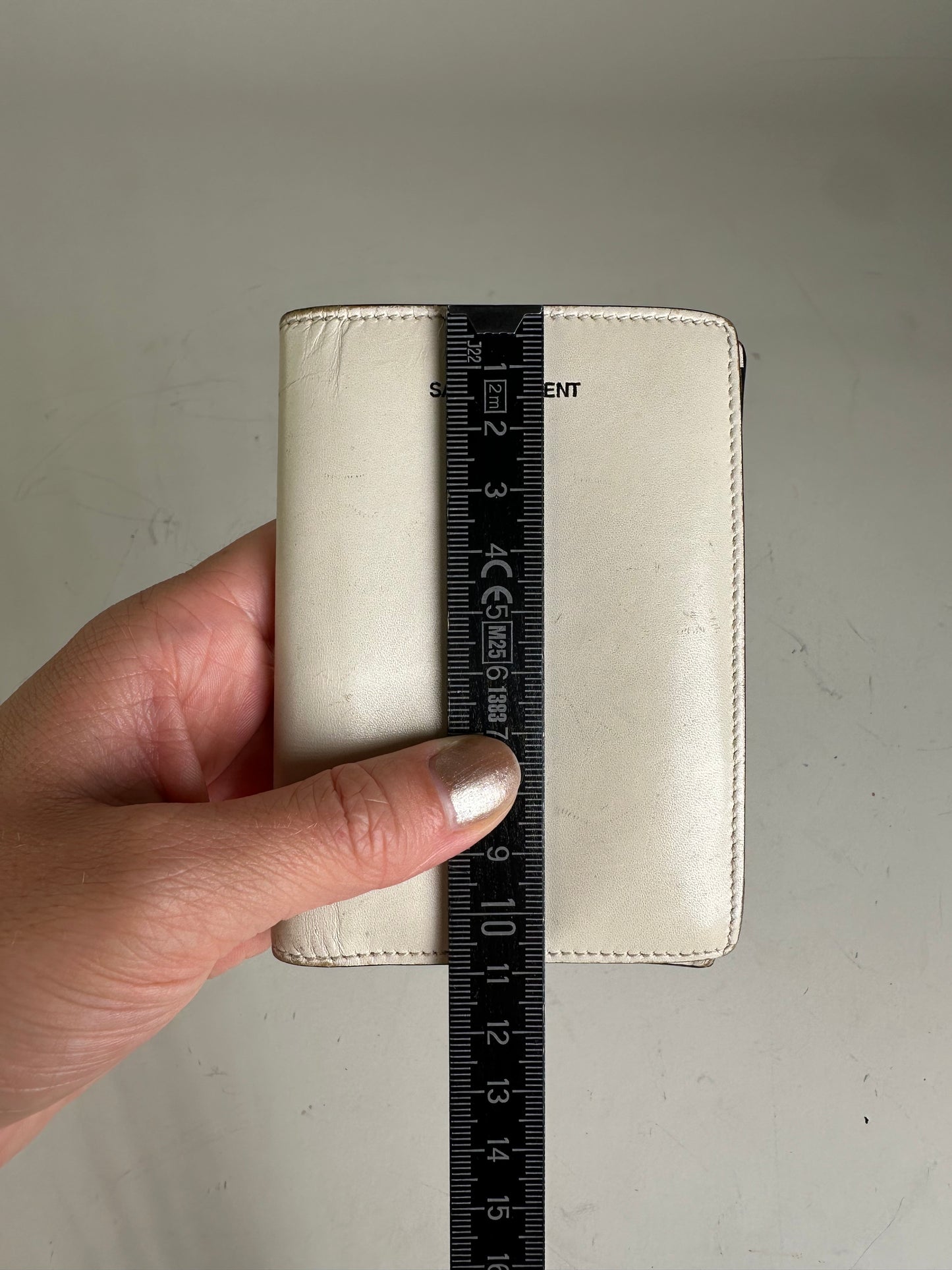 Vintage Saint Leather Wallet Cream Silver
