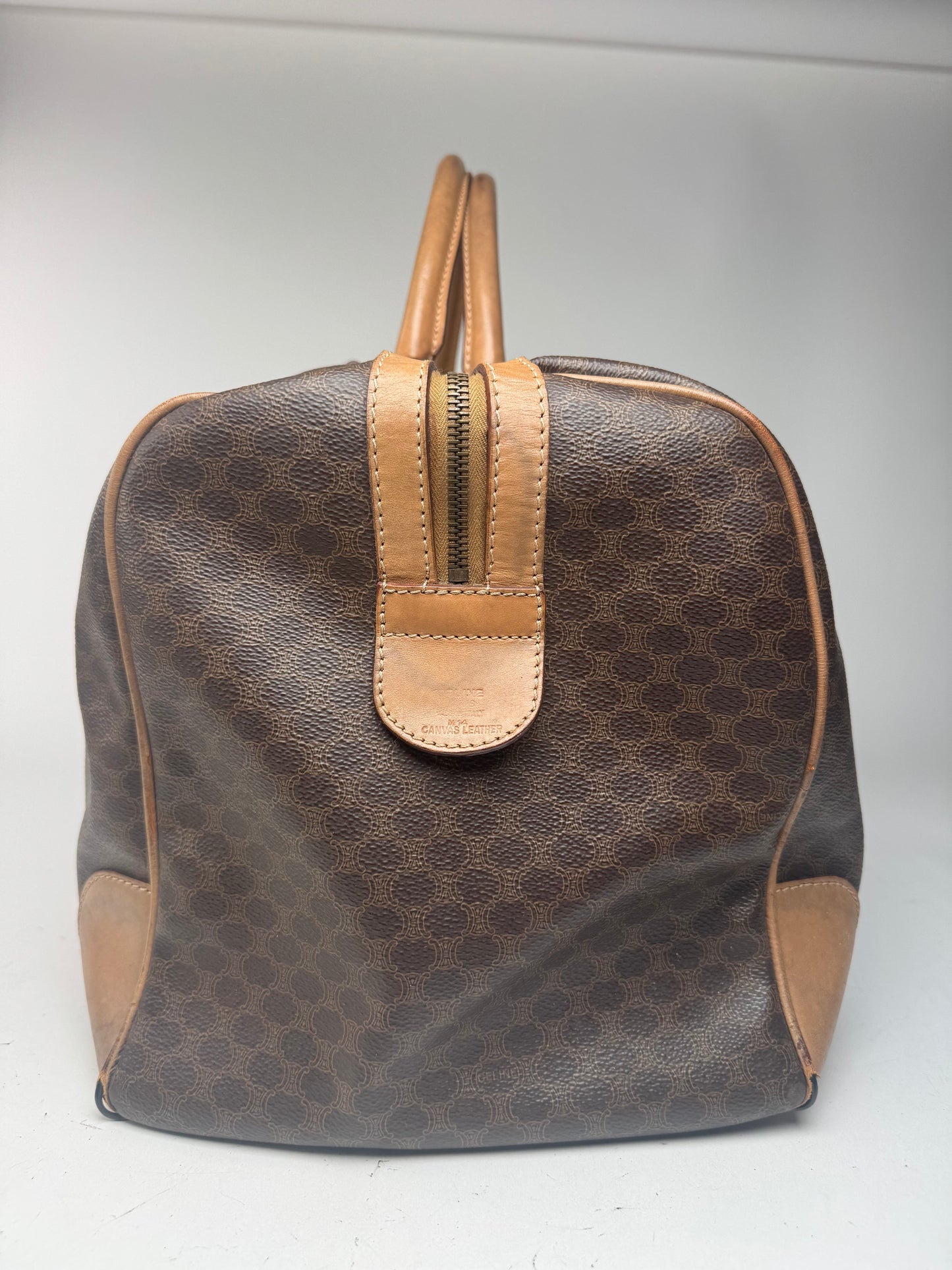 Keepball vintage Céline Triomphe Monogram 50 en cuir marron