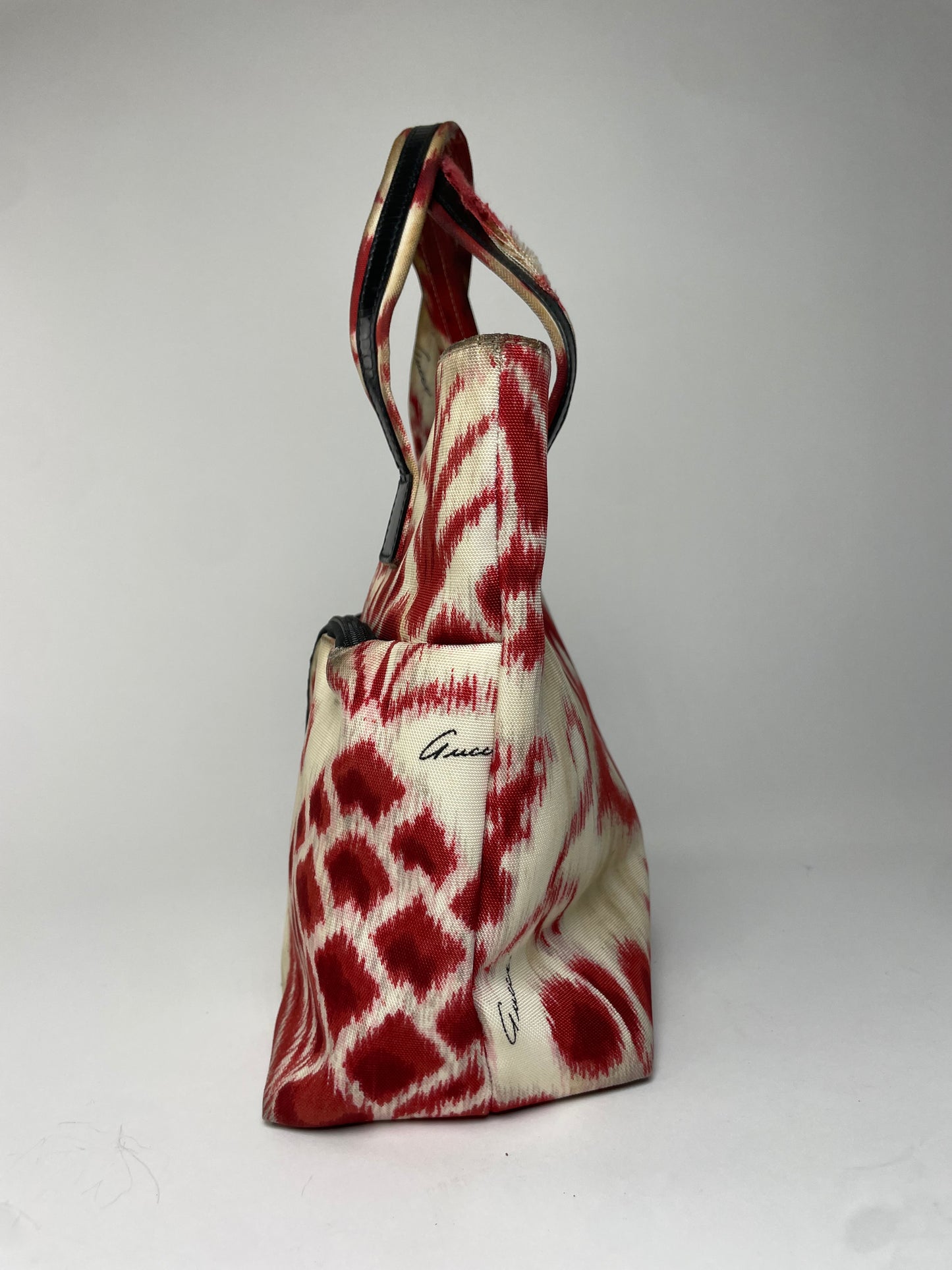 Vintage Gucci Abstract Handbag White Red