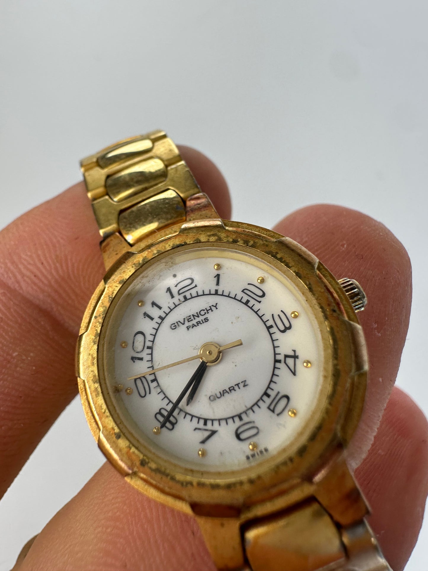 Vintage Givenchy Quartz Watch Gold-Tone
