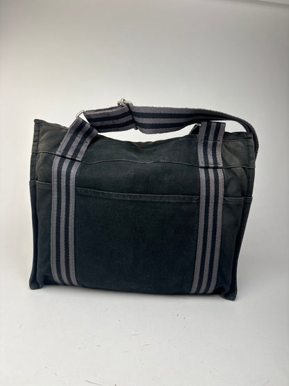 Sac à bandoulière vintage Hermès en toile noire