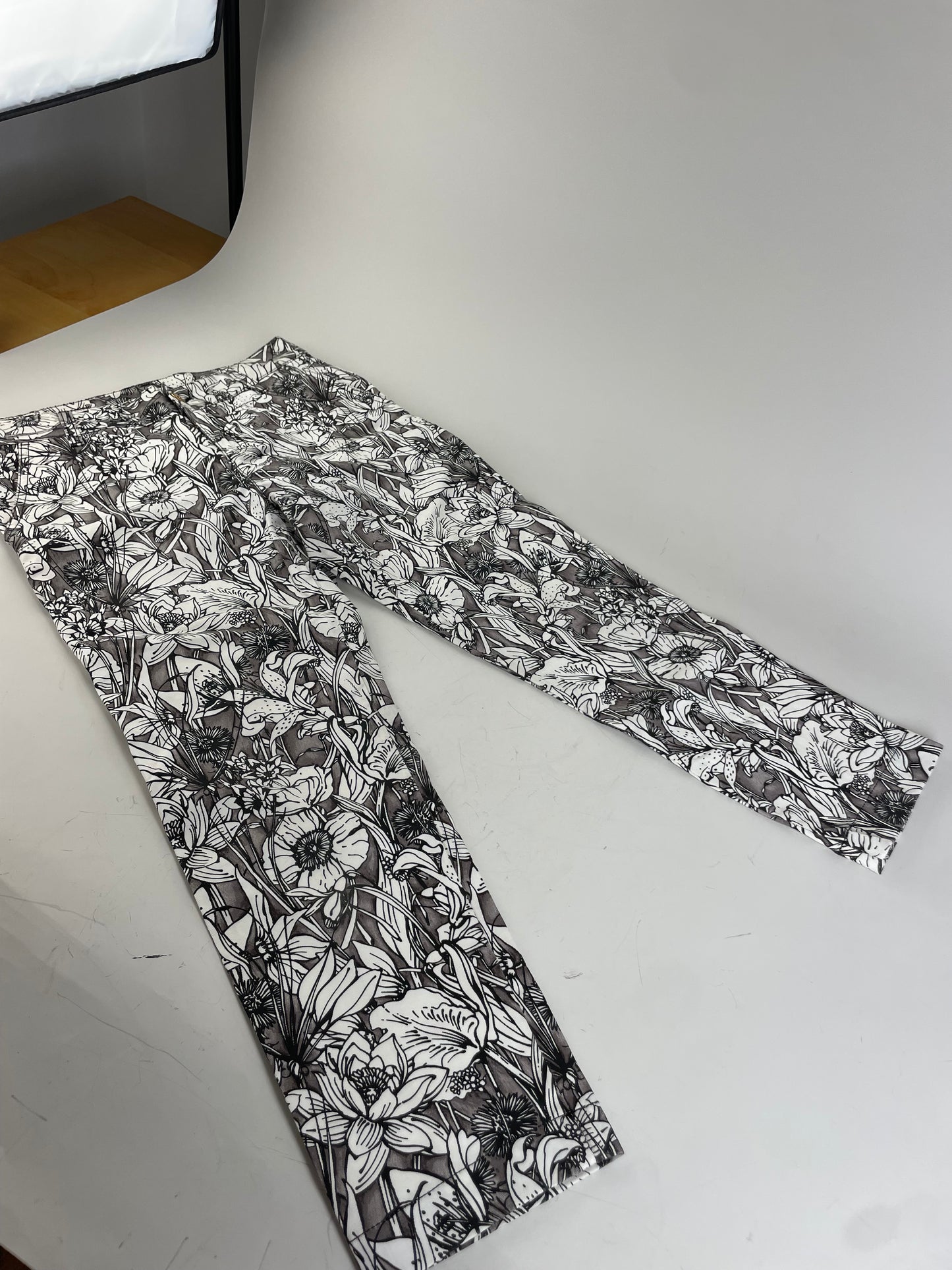 Vintage Gucci Floral Print Cotton Trousers Black White S