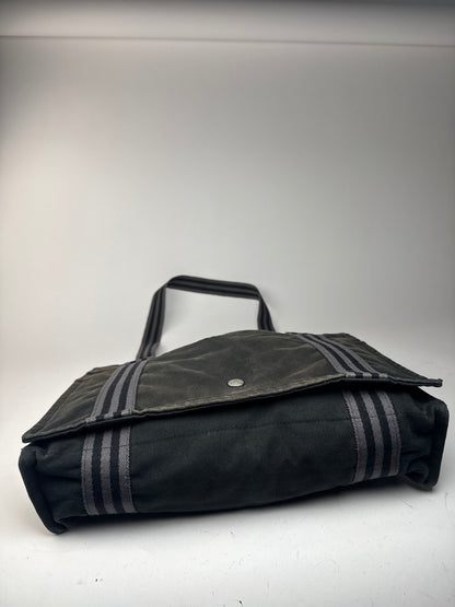 Sac à bandoulière vintage Hermès en toile noire