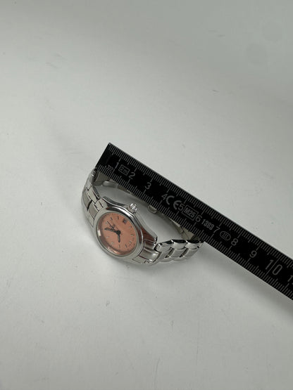 Vintage Fendi Orologi Ladies Quartz Watch Silver