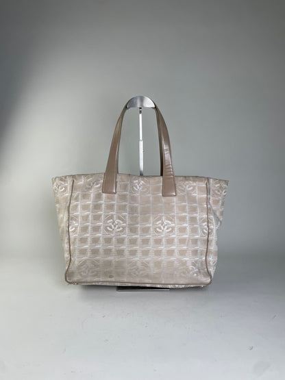 Vintage Chanel Canvas Tote Bag Cream Beige Gold-Tone c. 2000
