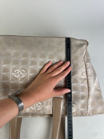 Vintage Chanel Canvas Tote Bag Cream Beige Gold-Tone c. 2000