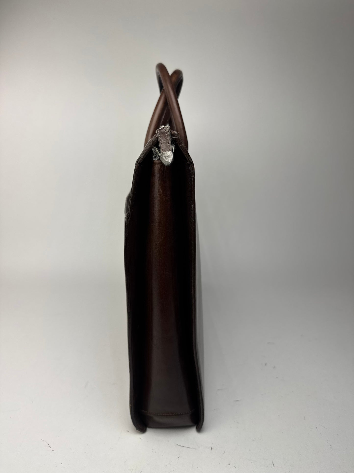 Sac vintage en cuir marron Issey Miyake