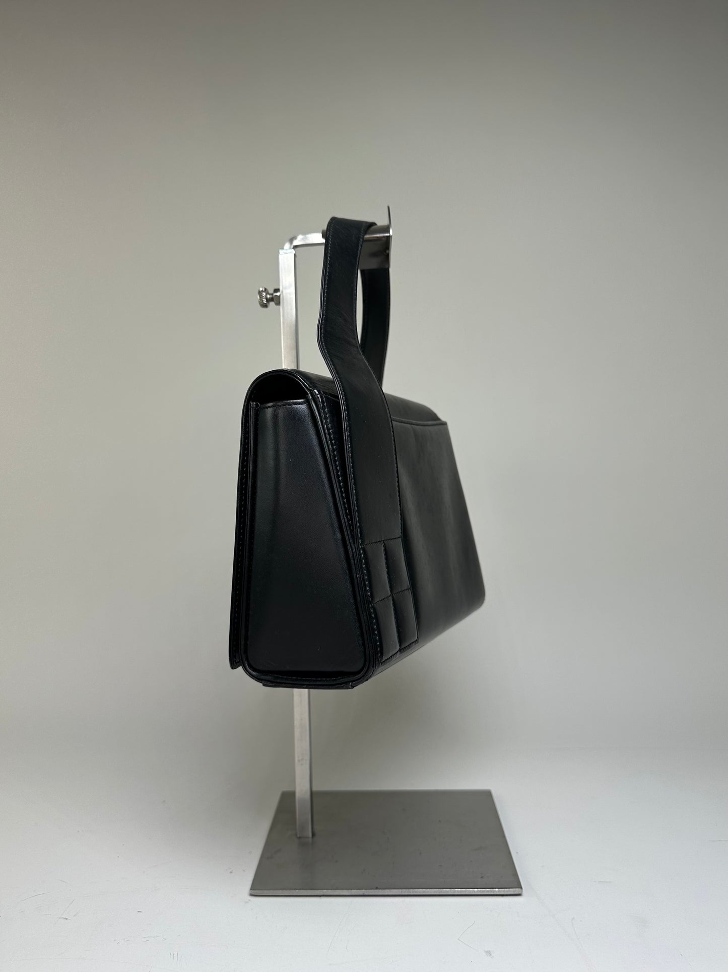 Vintage Givenchy Smooth Leather Shoulder Bag Black Gold