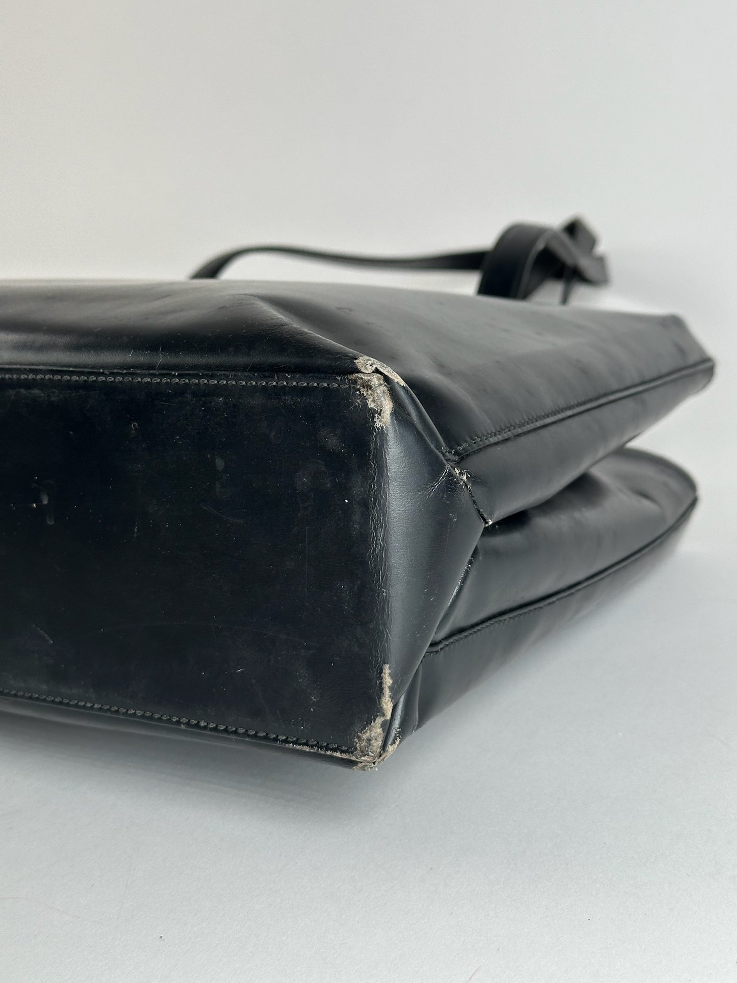 Vintage Loewe Madrid Leather bag black